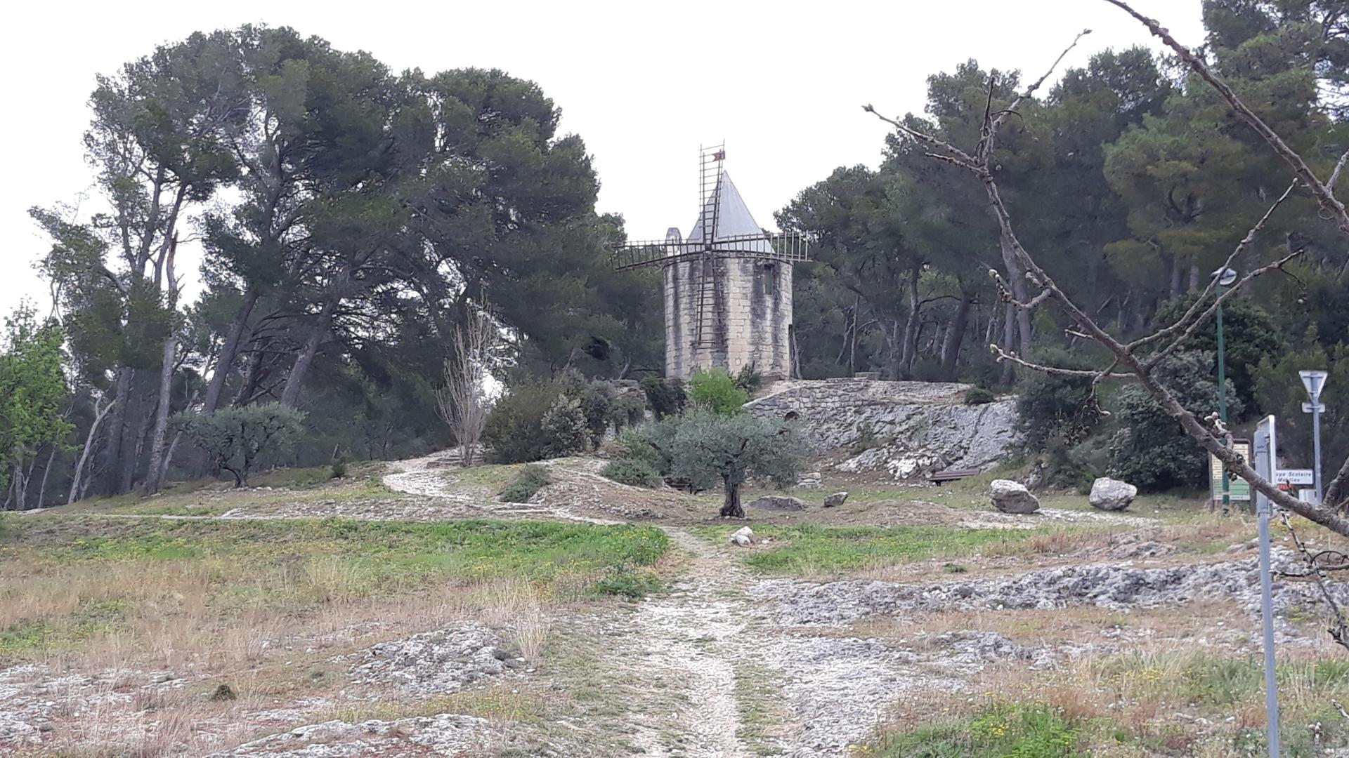 Barbantane, le Moulin